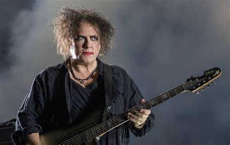 The cure: un signolo natalizio 